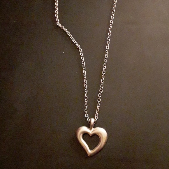Silver Open Heart pendant Necklace - Picture 4 of 5